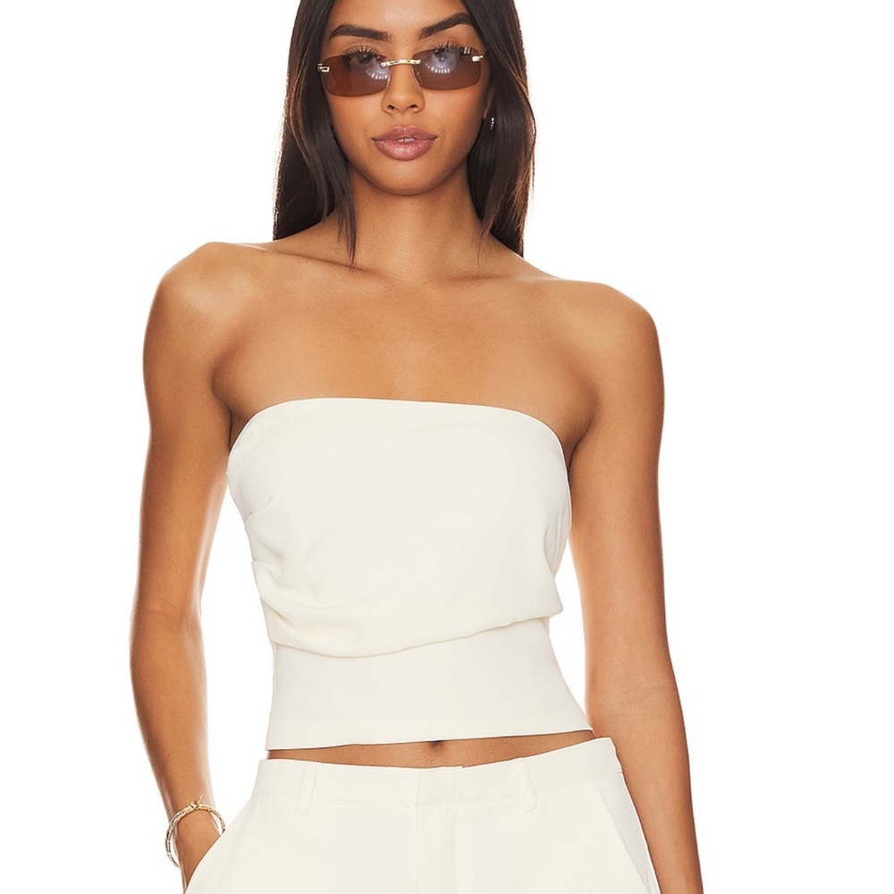 SNDYS strapless tube top, size small in white (worn once!) perfect condition